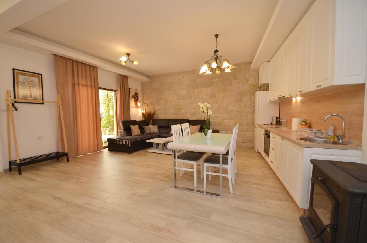 Villa Ilijana Tivat Luaran gambar