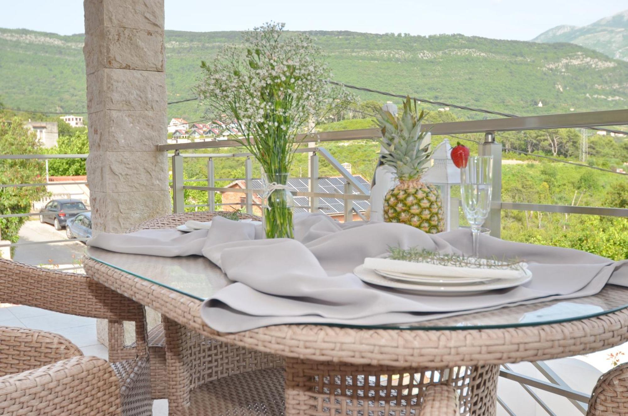Villa Ilijana Tivat Luaran gambar