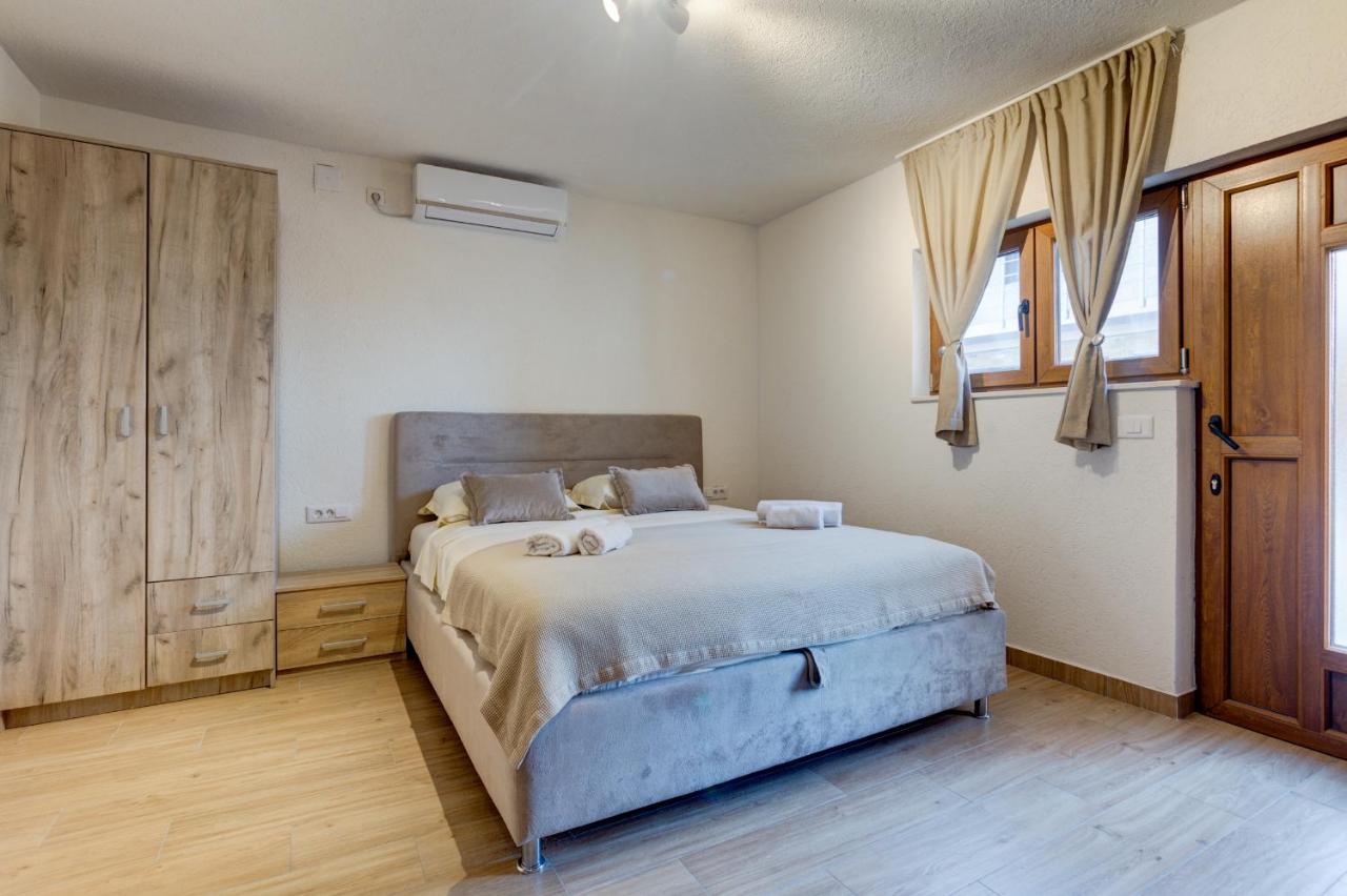 Villa Ilijana Tivat Luaran gambar